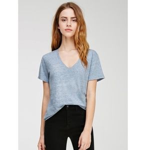🎁🎈 FOREVER 21 Heather Blue Boyfriend Tee 🎁🎈